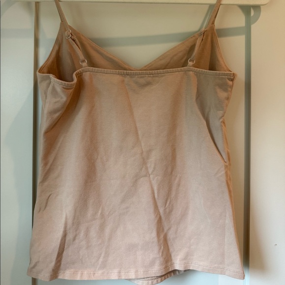 Express Tank Top - Picture 2 of 3
